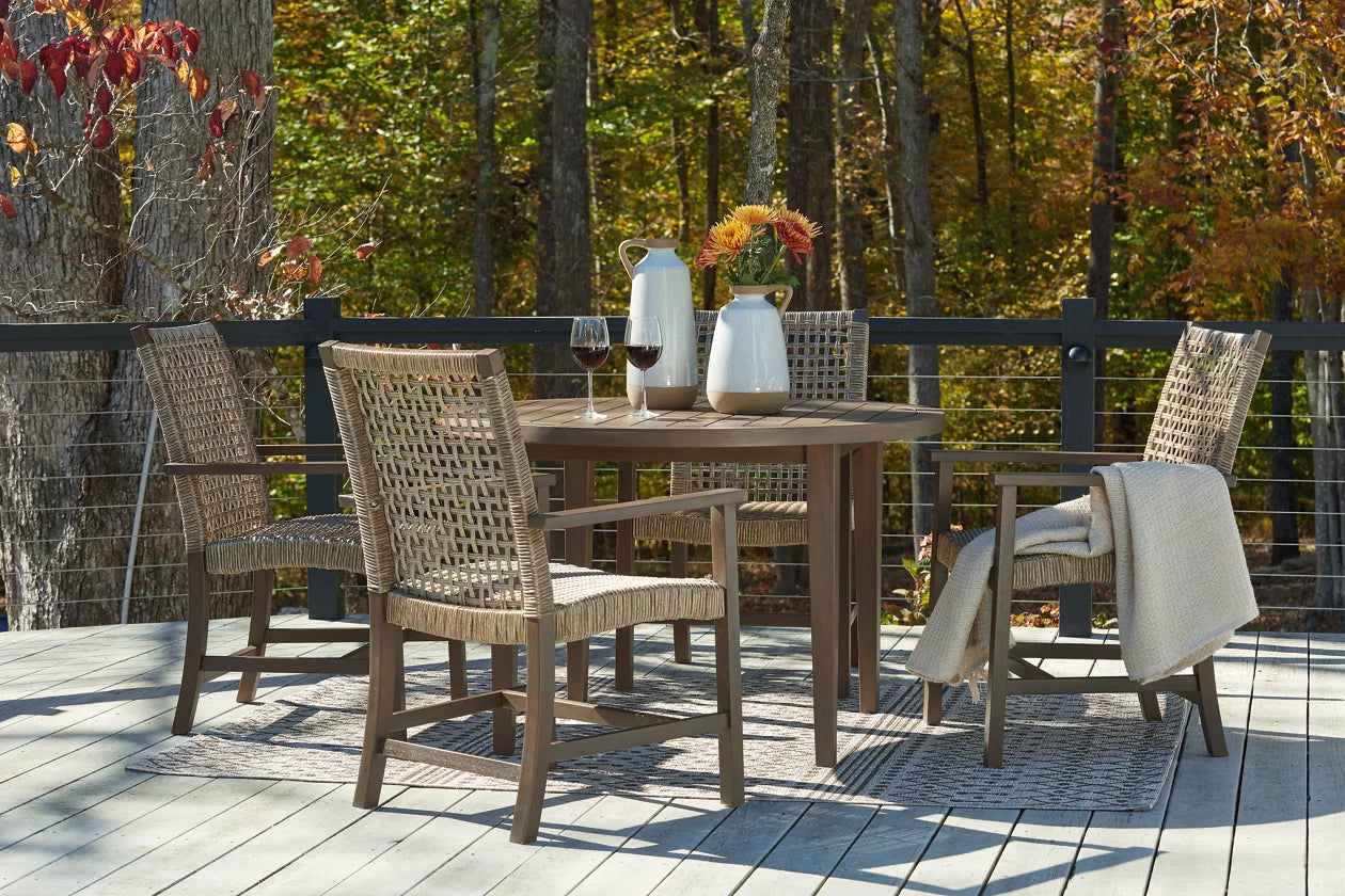 Garden Park Outdoor Dining Set