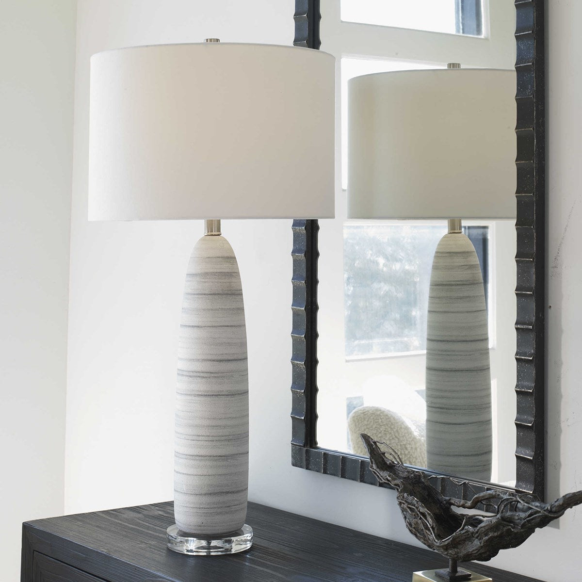 Levadia Table Lamp