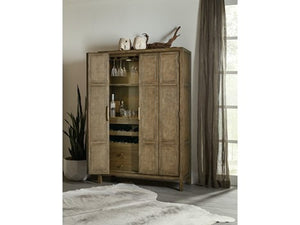 Hooker Furniture Bar and Game Room Sundance Bar Cabinet