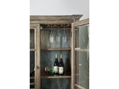 Hooker Furniture OQuinn Bar Cabinet